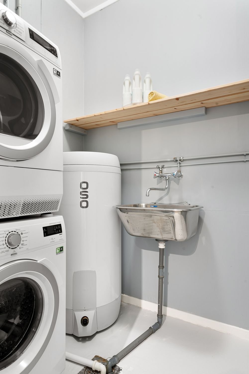 Laundry sink and washing machine renovation